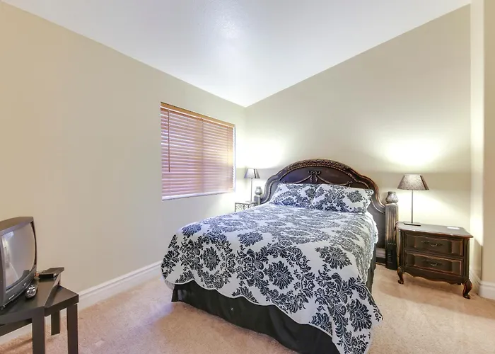 Pool & Spa! Goodyear Home, 1 Mi To Golfing * Liberty